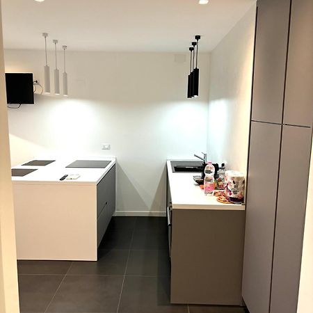 Fabfour Appartamento - Piazza Fontana Lignano Sabbiadoro Exterior foto